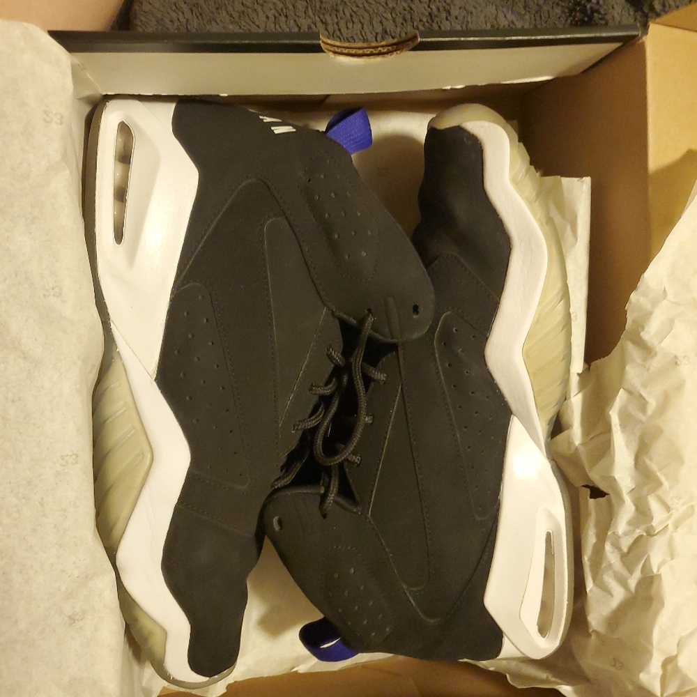 Jordan lift off